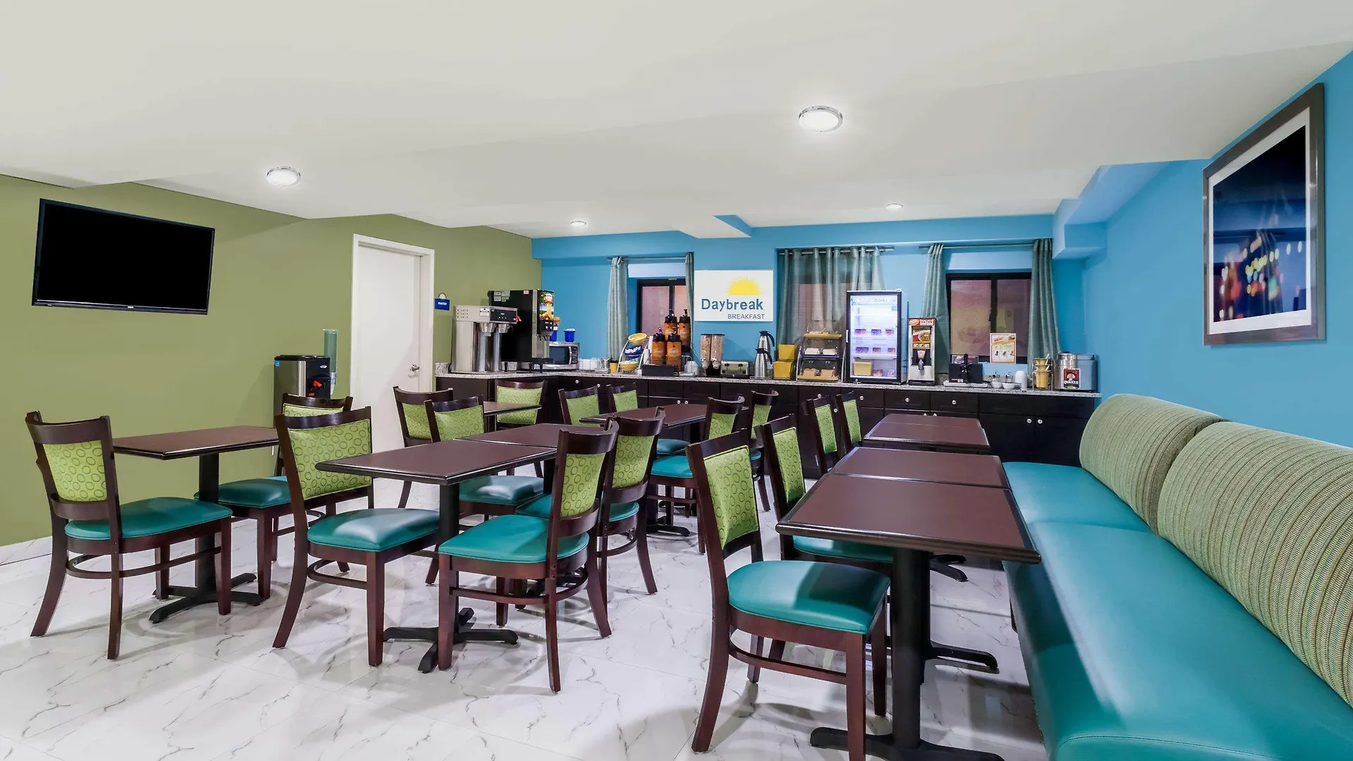 Days Inn & Suites By Wyndham Jamaica Jfk Airport New York